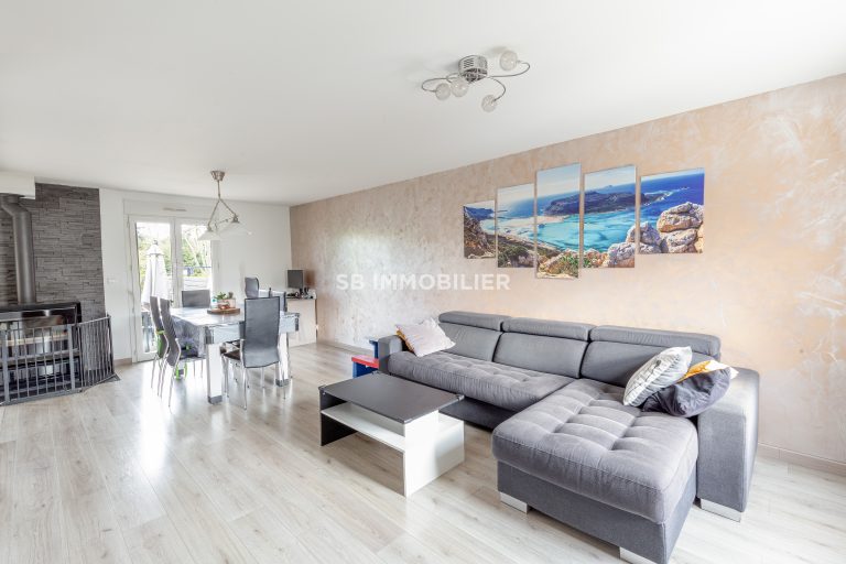 Maison 4 pièces 94 m² · à Chasse-sur-Rhône · 94 m² · 328 000 €
