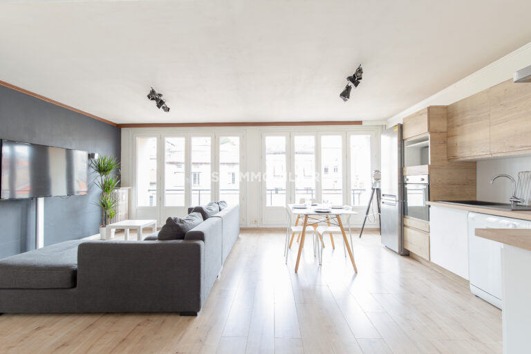 Appartement 6 pièces 103 m² · à Saint-Etienne · 103 m² · 199 000 €